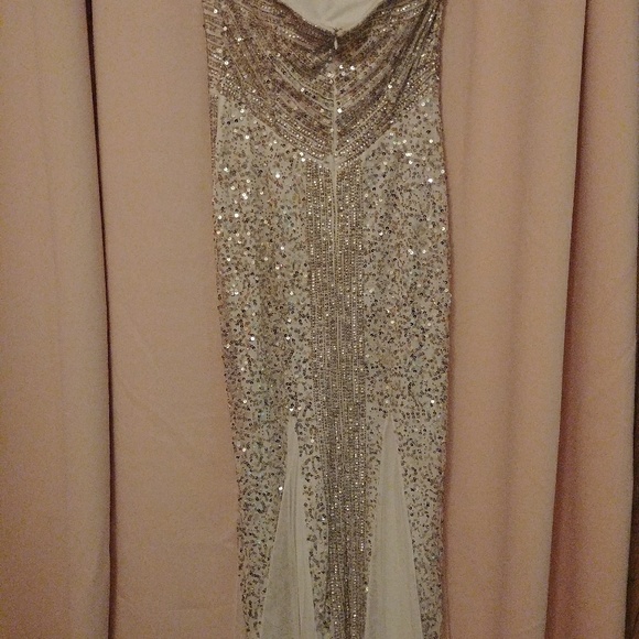 Joanna Chen New York Sequin Mesh strapless Gown - Picture 6 of 8